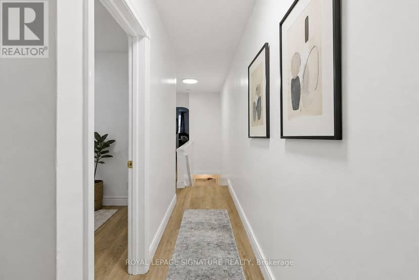 2479 Queen Street E — photo 19 of 26