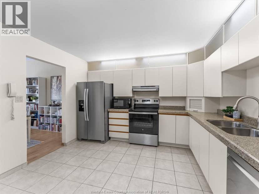5151 RIVERSIDE DRIVE East Unit# 905 — photo 16 of 40