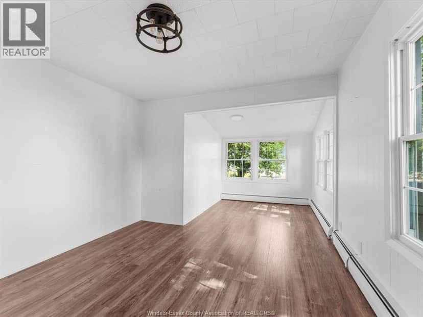 13050 RIVERSIDE DRIVE East — photo 25 of 40