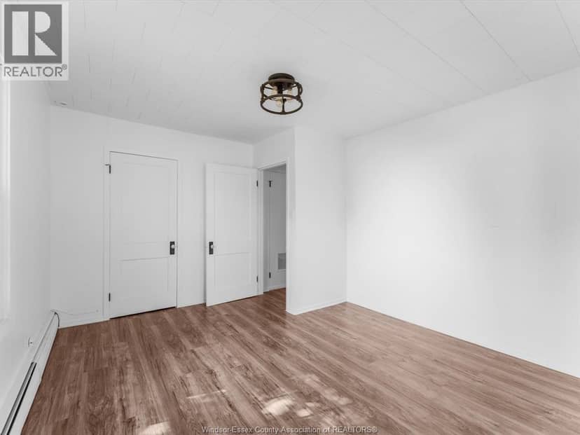 13050 RIVERSIDE DRIVE East — photo 26 of 40
