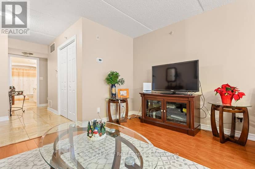 111 - 1450 Bishops Gate — photo 12 of 30