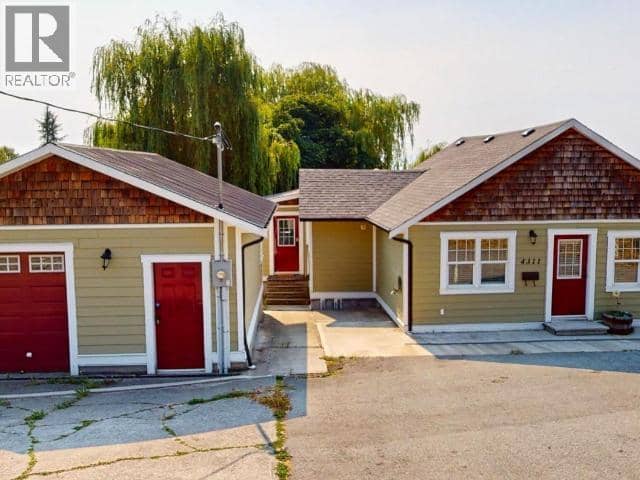 4311 WESTVIEW AVE, Powell River, photo 2