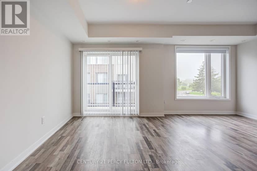 318 - 1460 Whites Road — photo 6 of 40