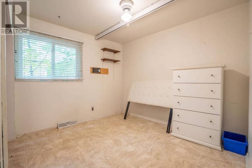 15 Grand BLVD — photo 26 of 35