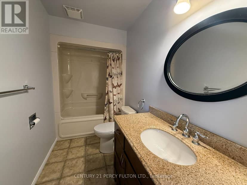 24 Southwood Crescent — photo 17 of 23