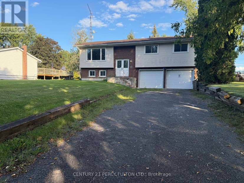 24 Southwood Crescent — photo 2 of 23