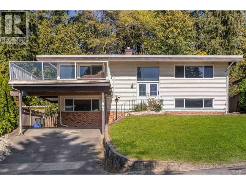 667 PLYMOUTH DRIVE, North Vancouver