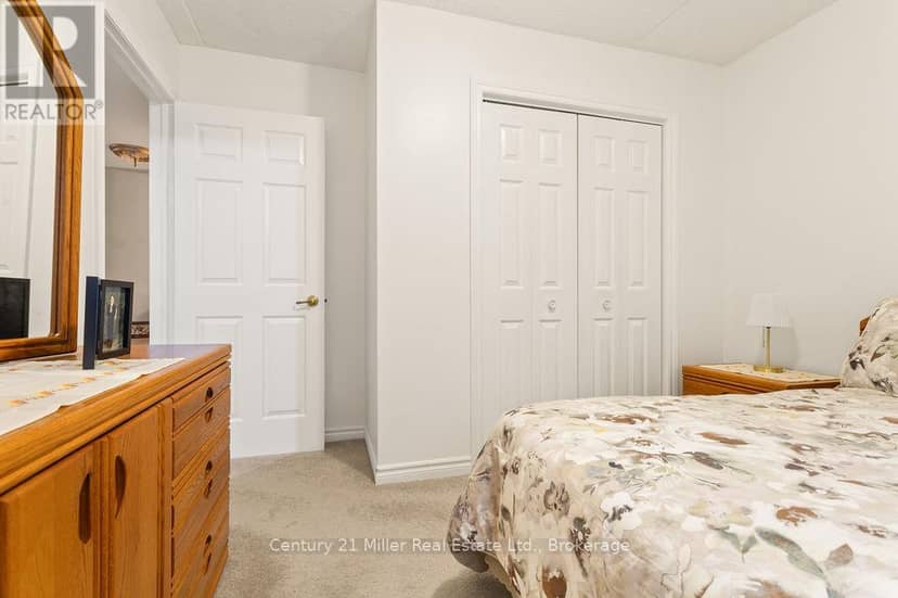 111 - 1450 Bishops Gate — photo 7 of 30
