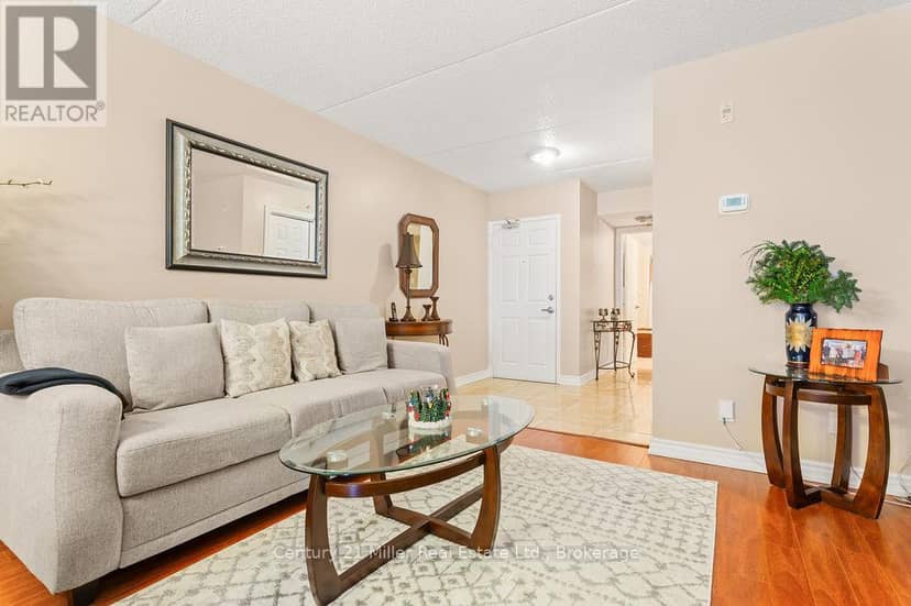 111 - 1450 Bishops Gate — photo 3 of 30