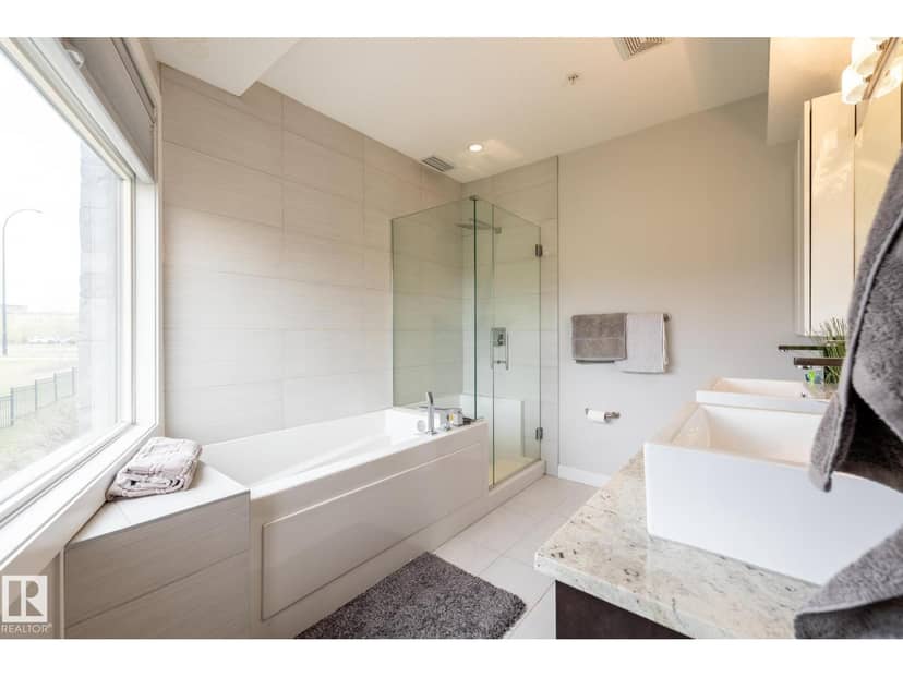 #122 5151 Windermere BV SW — photo 11 of 40