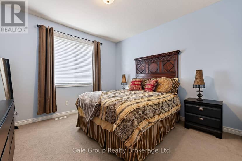 5 - 19 Anderson Street — photo 22 of 39