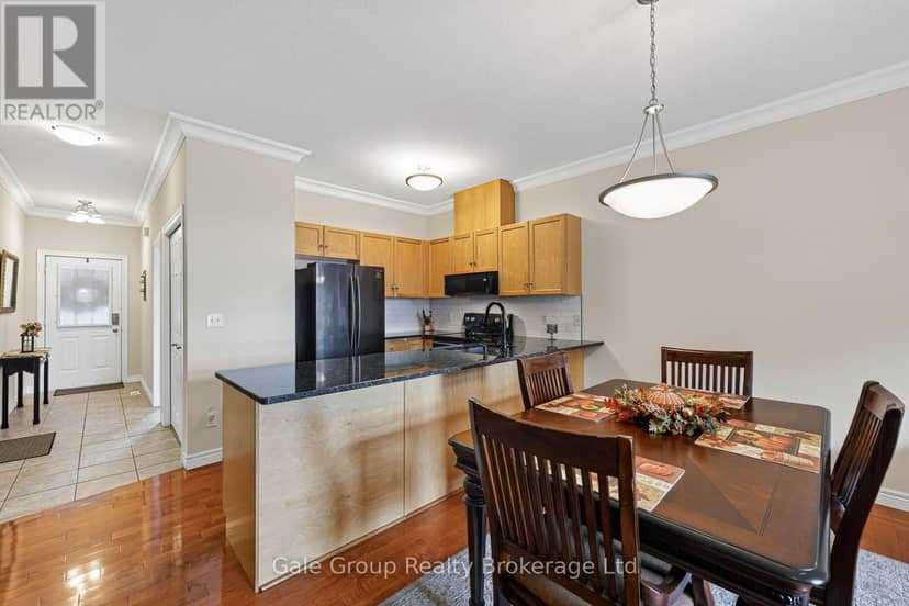 5 - 19 Anderson Street — photo 8 of 39