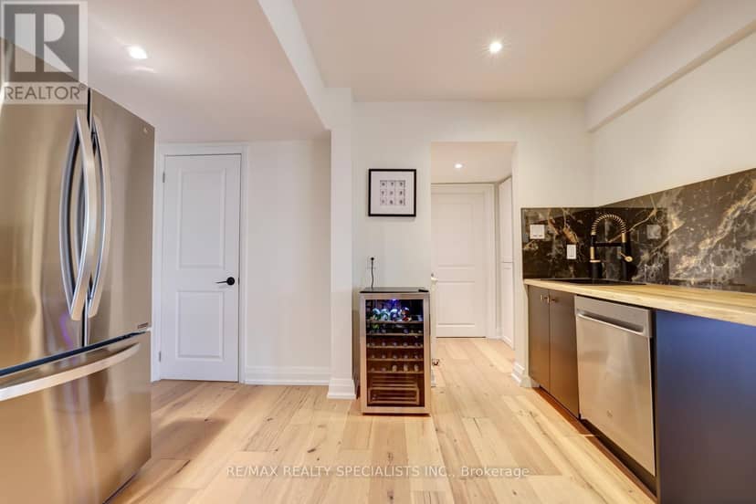1301 Gatehouse Drive — photo 38 of 40