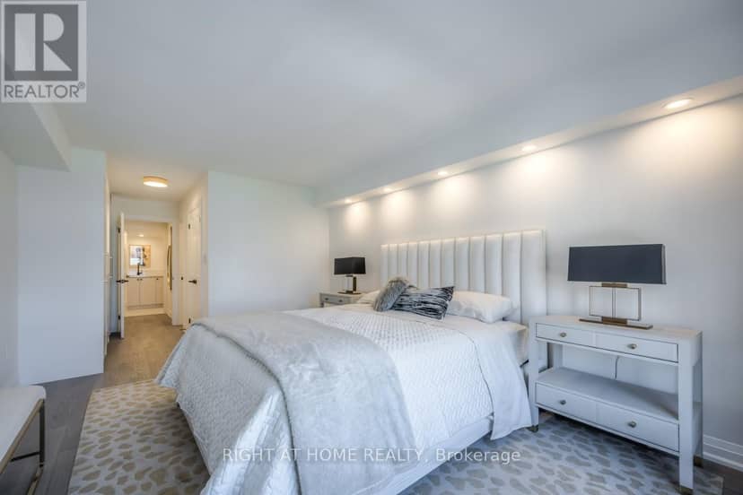 1810 - 5444 Yonge Street — photo 25 of 33