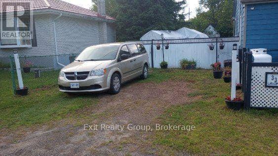 33 Glastonbury Road, Addington Highlands, photo 6