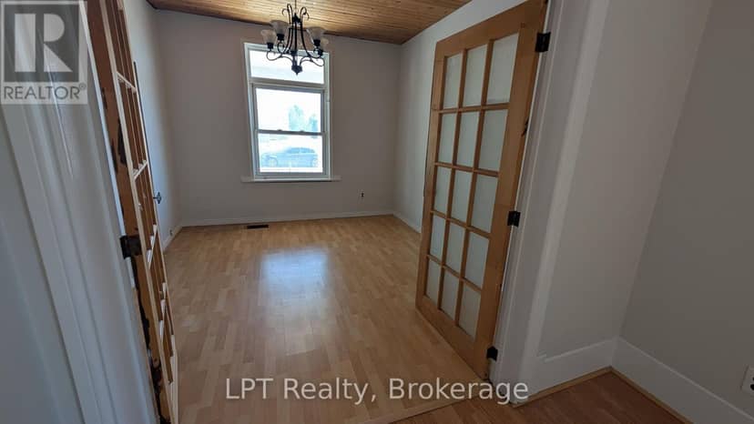 265 Bethune Street — photo 10 of 20