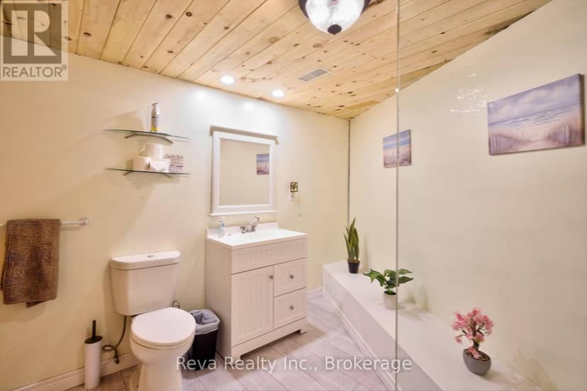 70A Holland Lake Road — photo 17 of 33