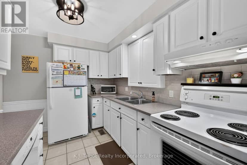 313 Cambridge Street — photo 8 of 23