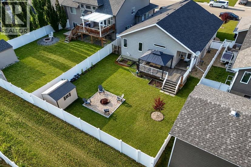 3903 49 Avenue — photo 27 of 35