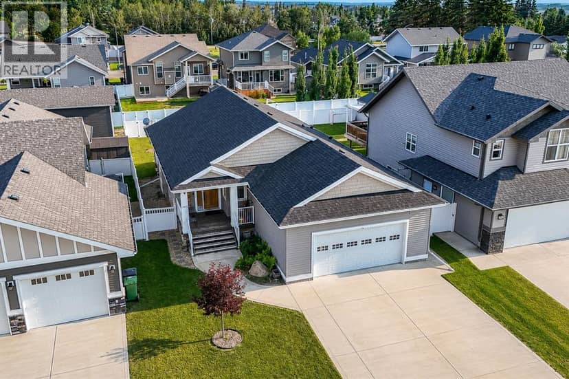 3903 49 Avenue, Ponoka