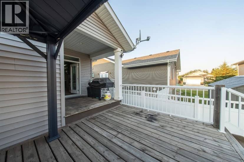 3903 49 Avenue — photo 30 of 35