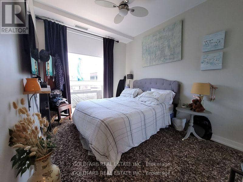 B401 - 271 Sea Ray Avenue — photo 6 of 10