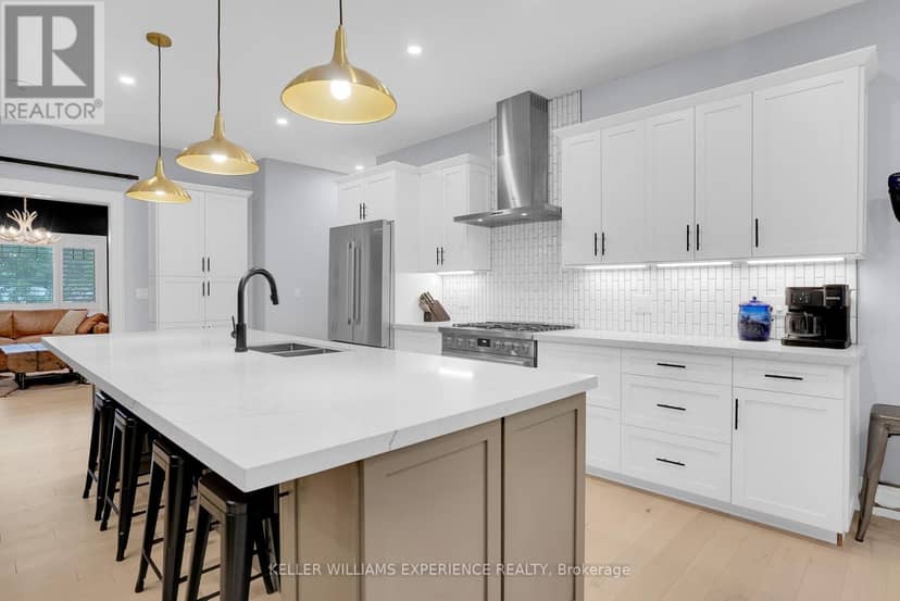 41 Heron Boulevard, Springwater, photo 6