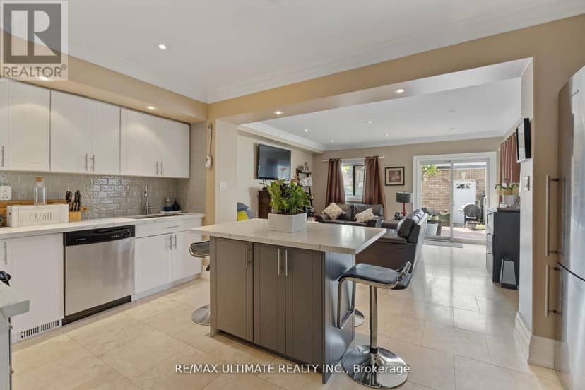 23 Seneca Avenue — photo 10 of 40