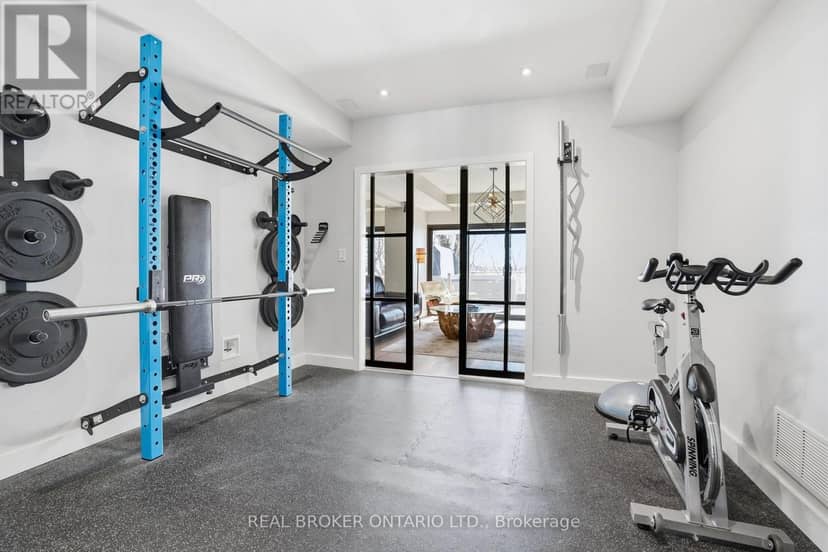 868 Danforth Place — photo 30 of 40