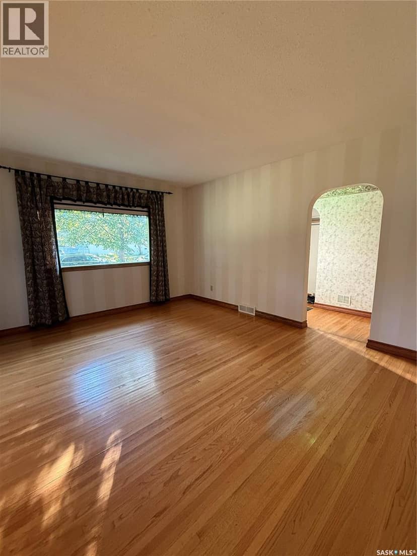 1204 Ewart Avenue, Saskatoon, photo 6