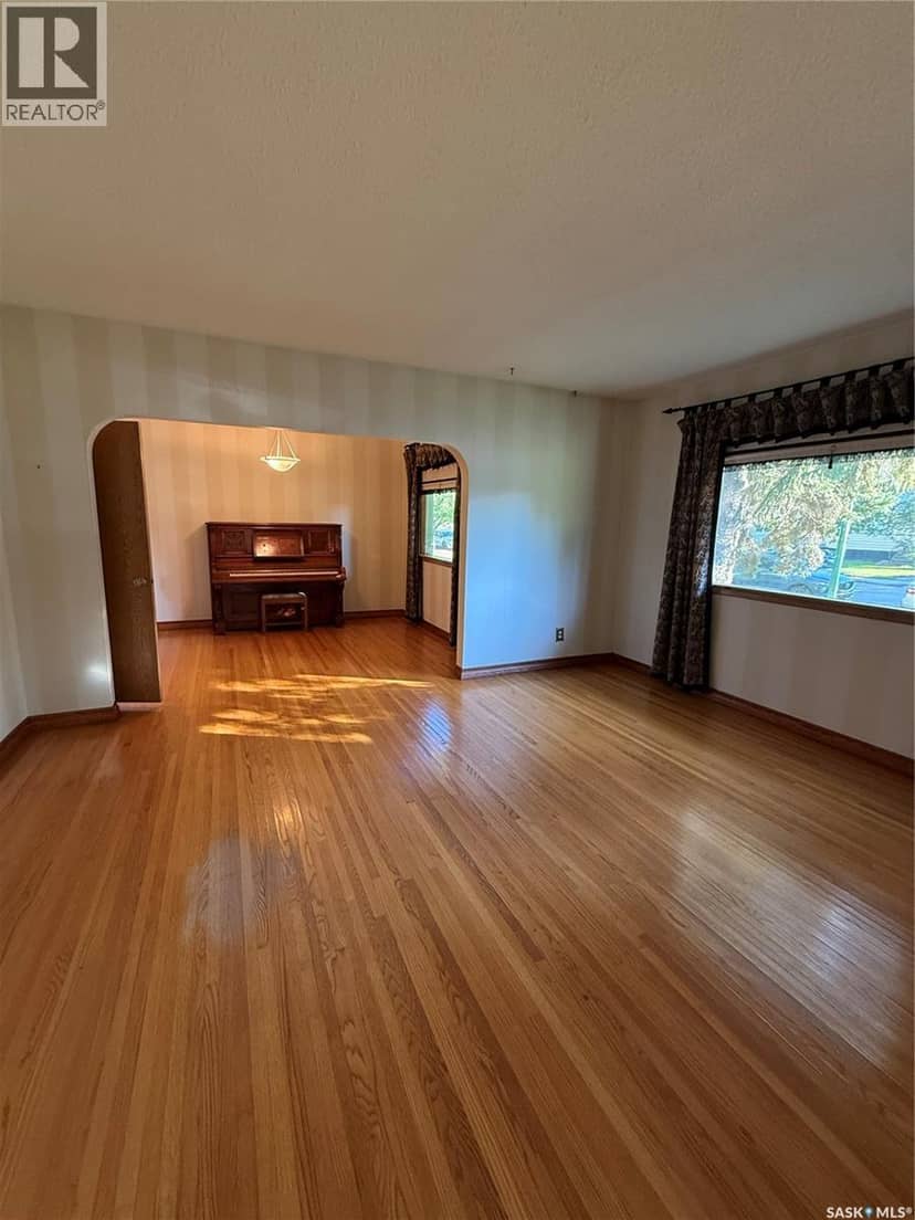 1204 Ewart Avenue, Saskatoon, photo 7