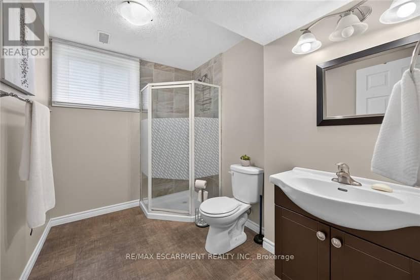 40 Trillium Way — photo 32 of 40