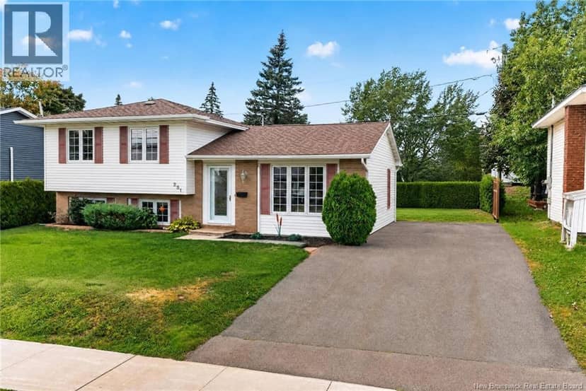 251 Hennessey Road — photo 1 of 37