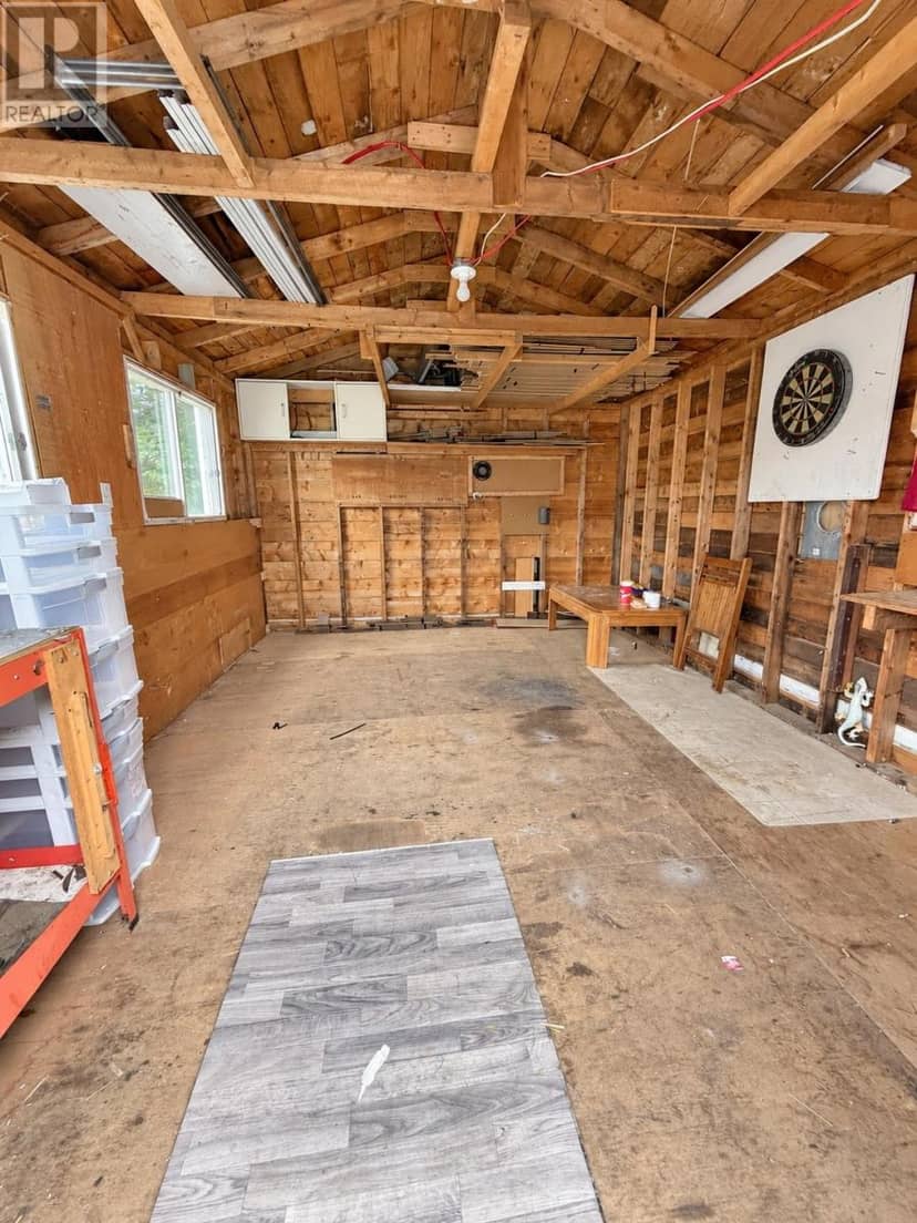 73 Beach Avenue — photo 15 of 17