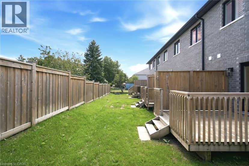 118 SPRINGVALLEY Crescent — photo 40 of 40