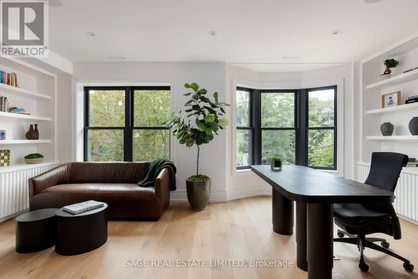 36 Macpherson Avenue — photo 17 of 40