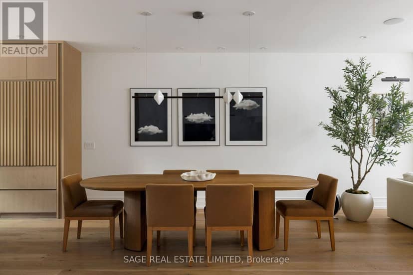 36 Macpherson Avenue — photo 8 of 40