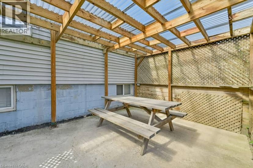 641 LIMERIDGE Road E — photo 34 of 40