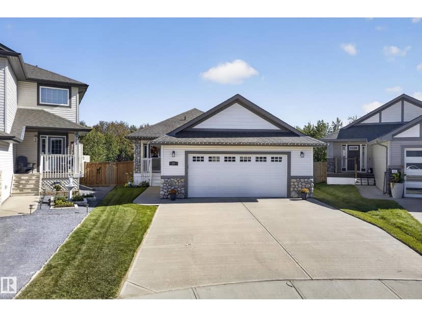 27 Silverstone Dr, Stony Plain, photo 4