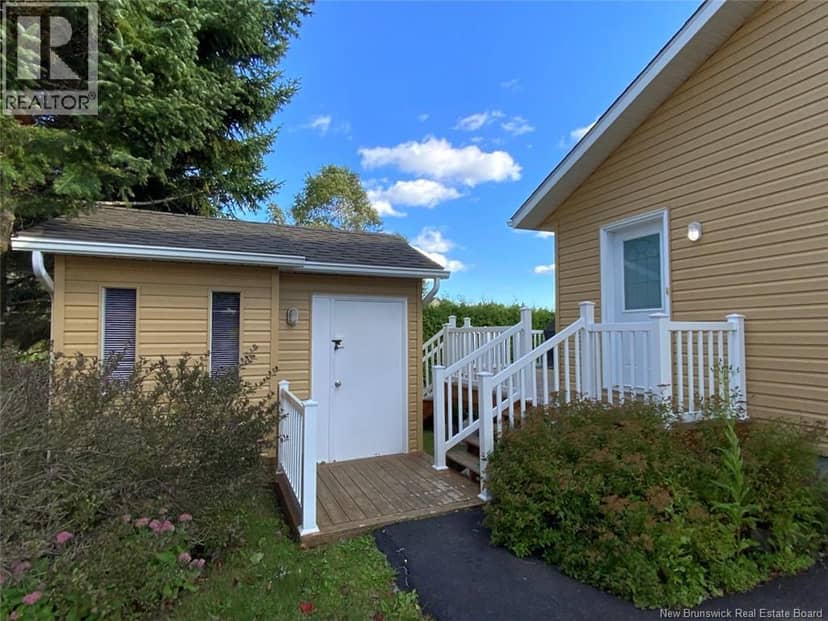 15 Victor Street — photo 17 of 19
