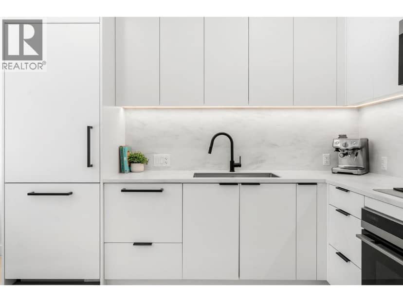 127 650 E 2ND STREET, North Vancouver, photo 6