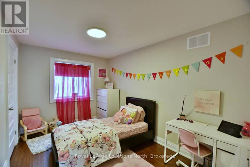 22 Portland Street — photo 31 of 40