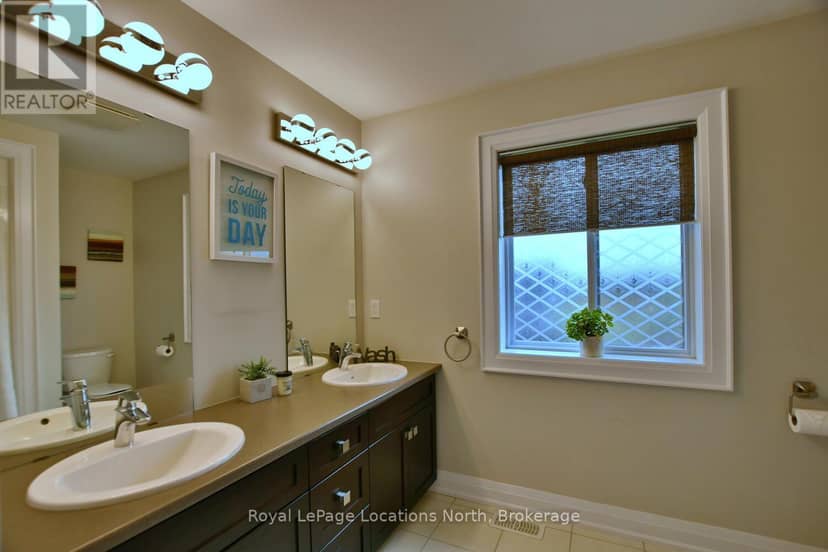 22 Portland Street — photo 35 of 40
