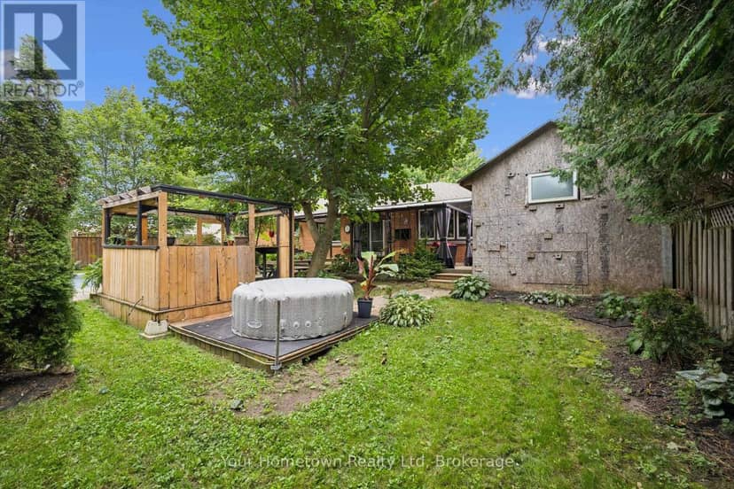 471 Garafraxa Street E — photo 38 of 40