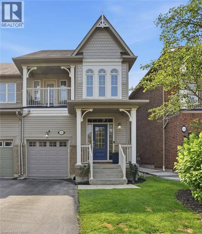 221 NISBET Boulevard — photo 1 of 40
