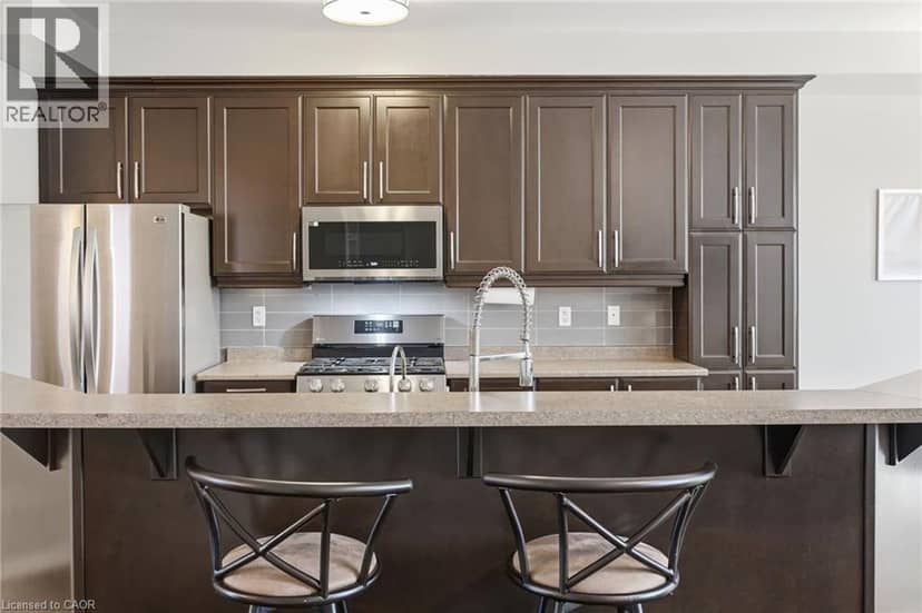221 NISBET Boulevard — photo 8 of 40
