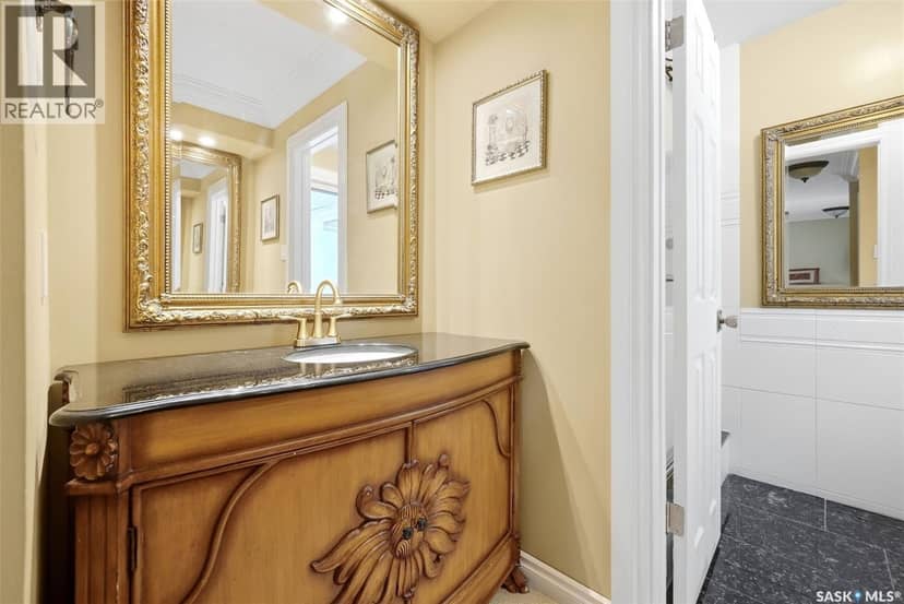66 Leslie Place — photo 27 of 40