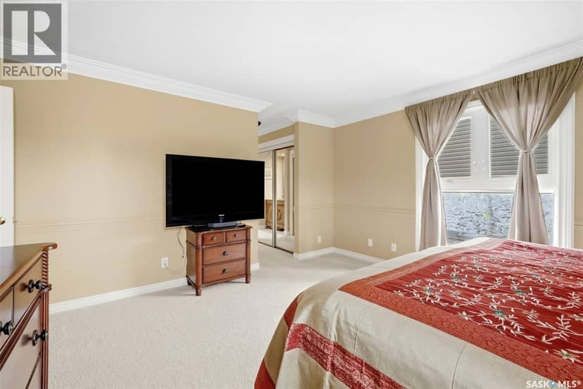 66 Leslie Place — photo 24 of 40