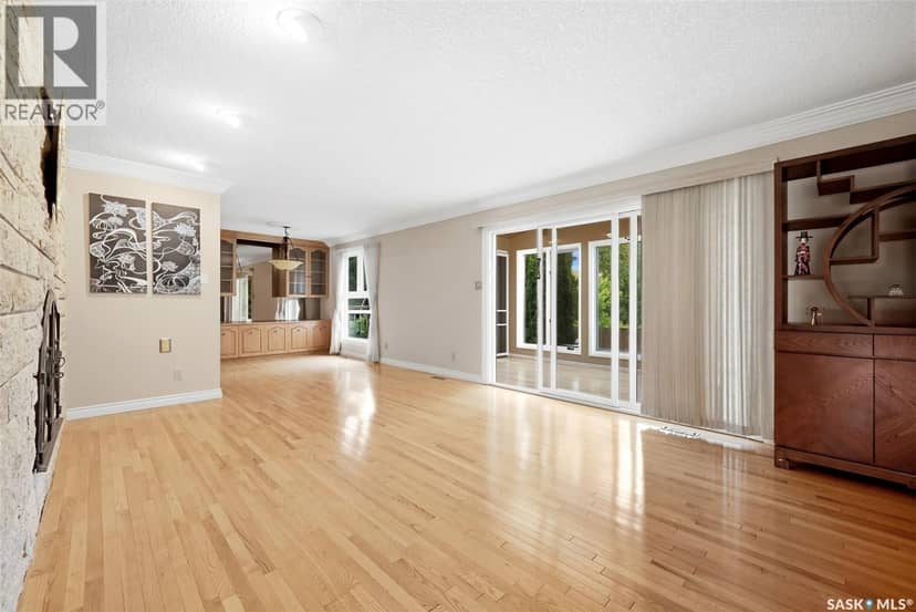 66 Leslie Place — photo 17 of 40