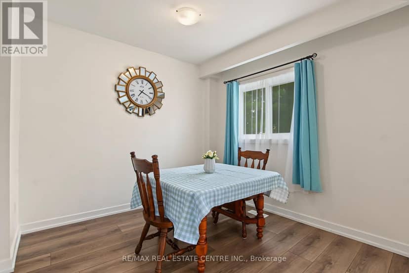 32 - 1444 Upper Ottawa Street — photo 10 of 24